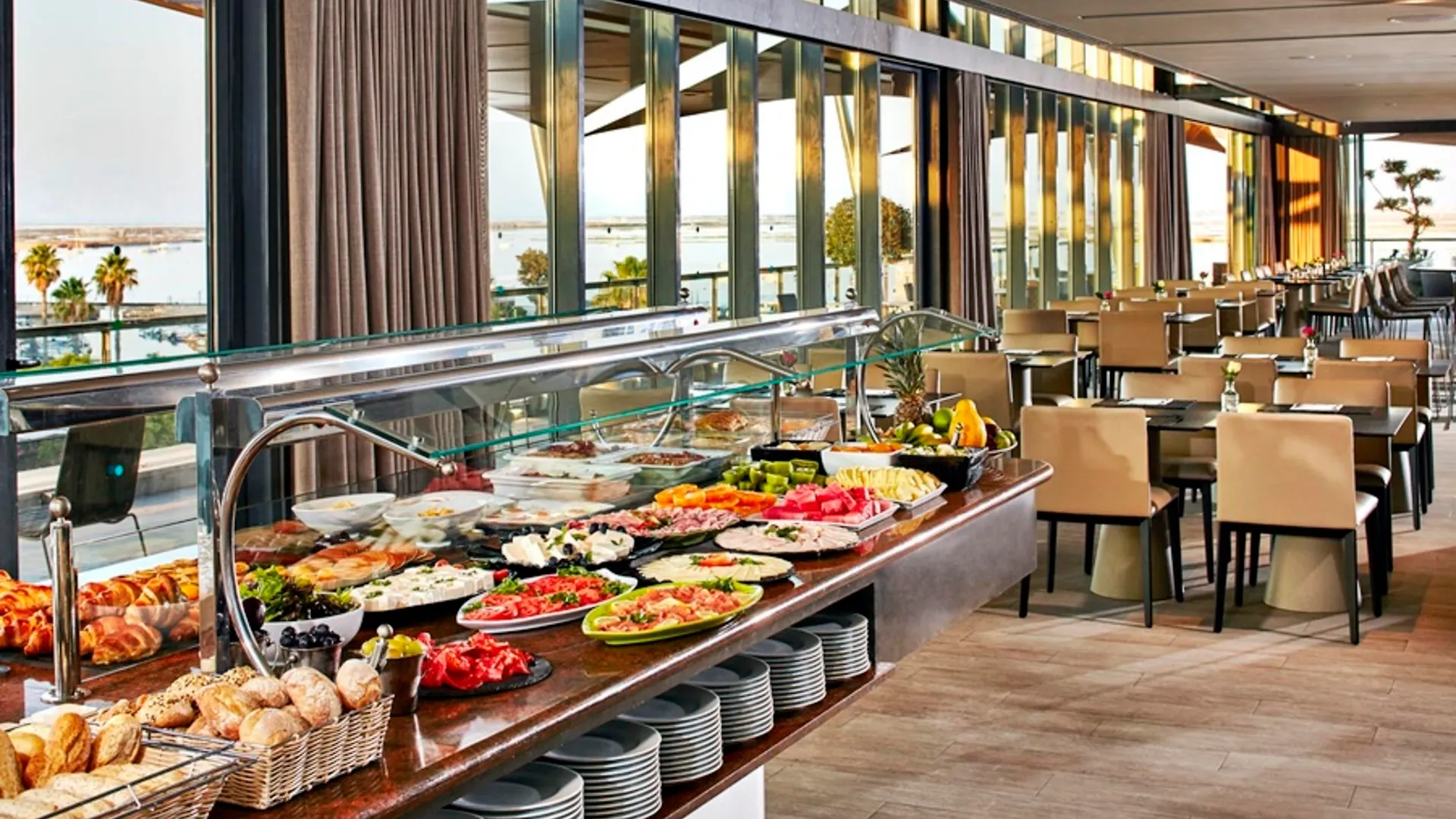 Hotel Faro & Beach Club 4*,  Portugal
